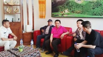 Investor Energi Surya Tinjau Potensi Rote Ndao, Pemkab Dorong Pengembangan Energi Berkelanjutan Menulis