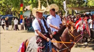 Festival Hus Ndeo Tasilo Teguhkan Jati Diri Rote Ndao, Budaya dan UMKM Menjadi Penggerak Pembangunan Daerah