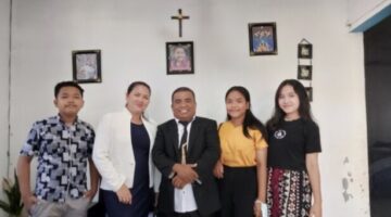 Dari Susah Menuju Sukses, Yedit Bessie, Lalui “Sejuta” Pengorbanan dan Doa Selalu Menjadi Kekuatan
